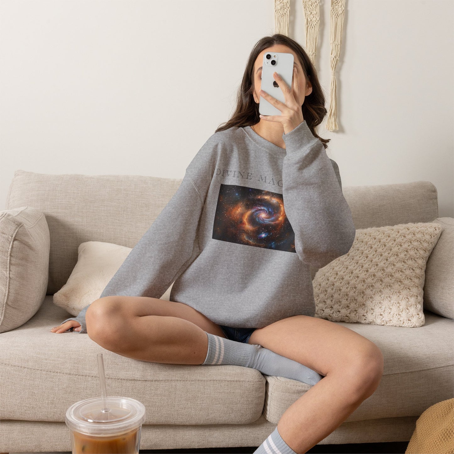 Sweatshirt - Universe 13