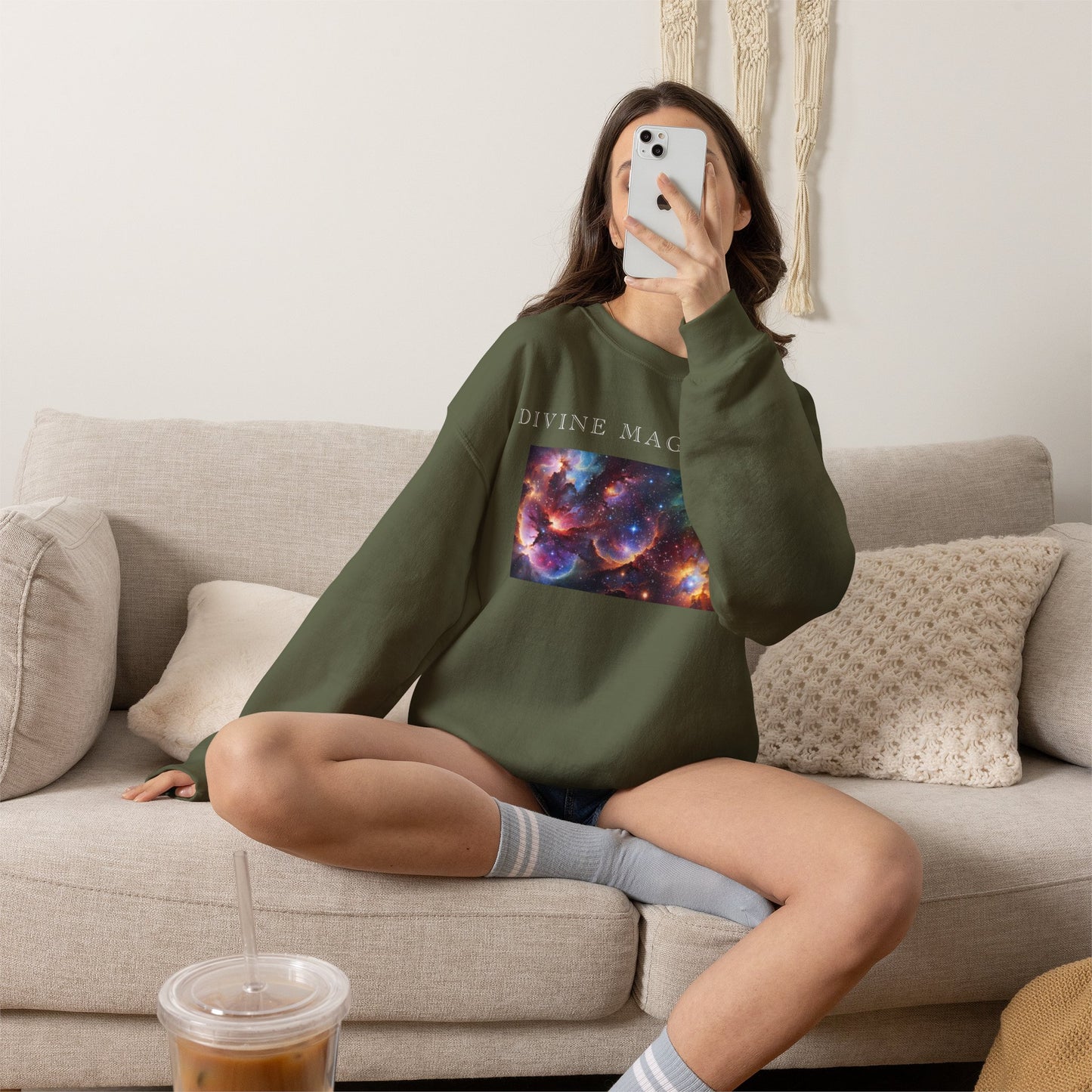 Sweatshirt - Universe 24
