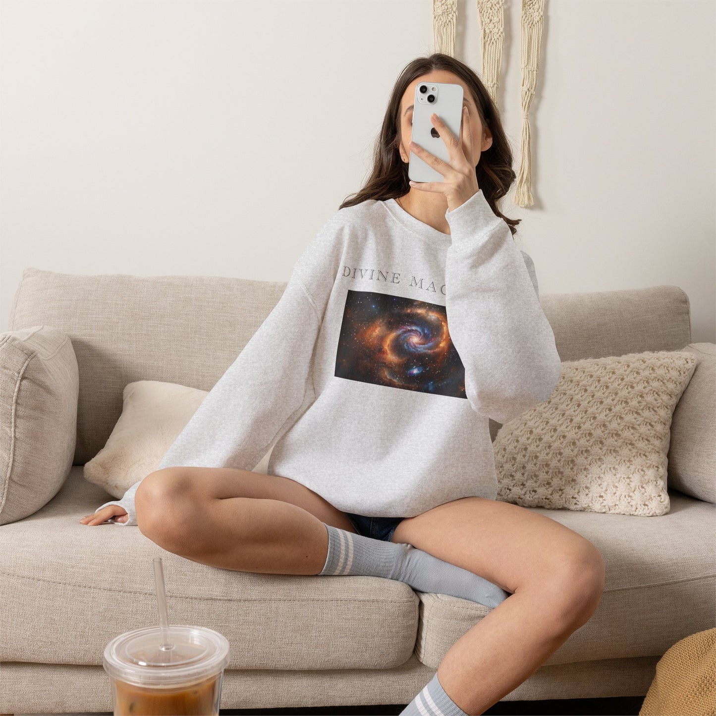 Sweatshirt - Universe 13