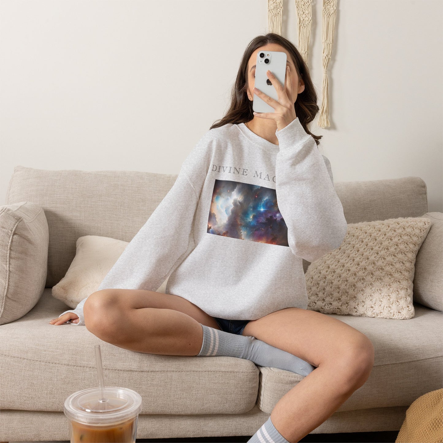 Sweatshirt - Universe 16
