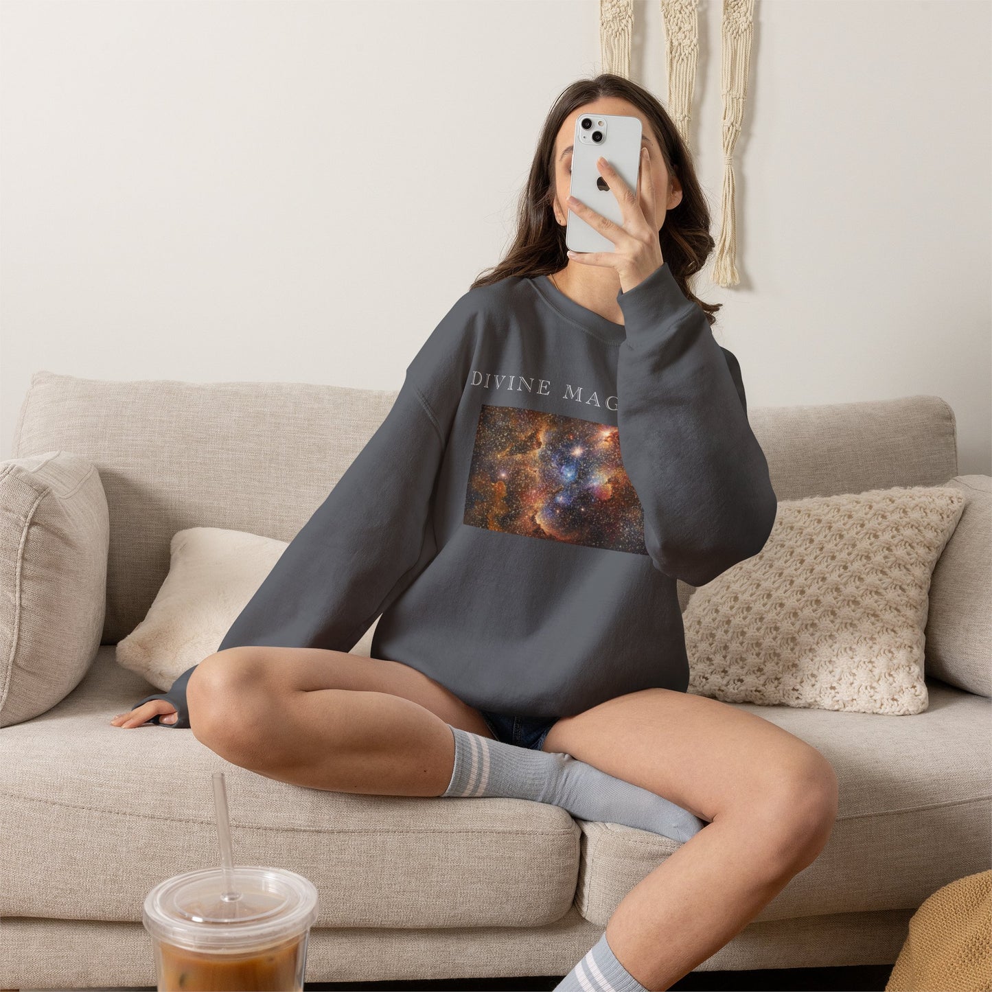 Sweatshirt - Universe 6