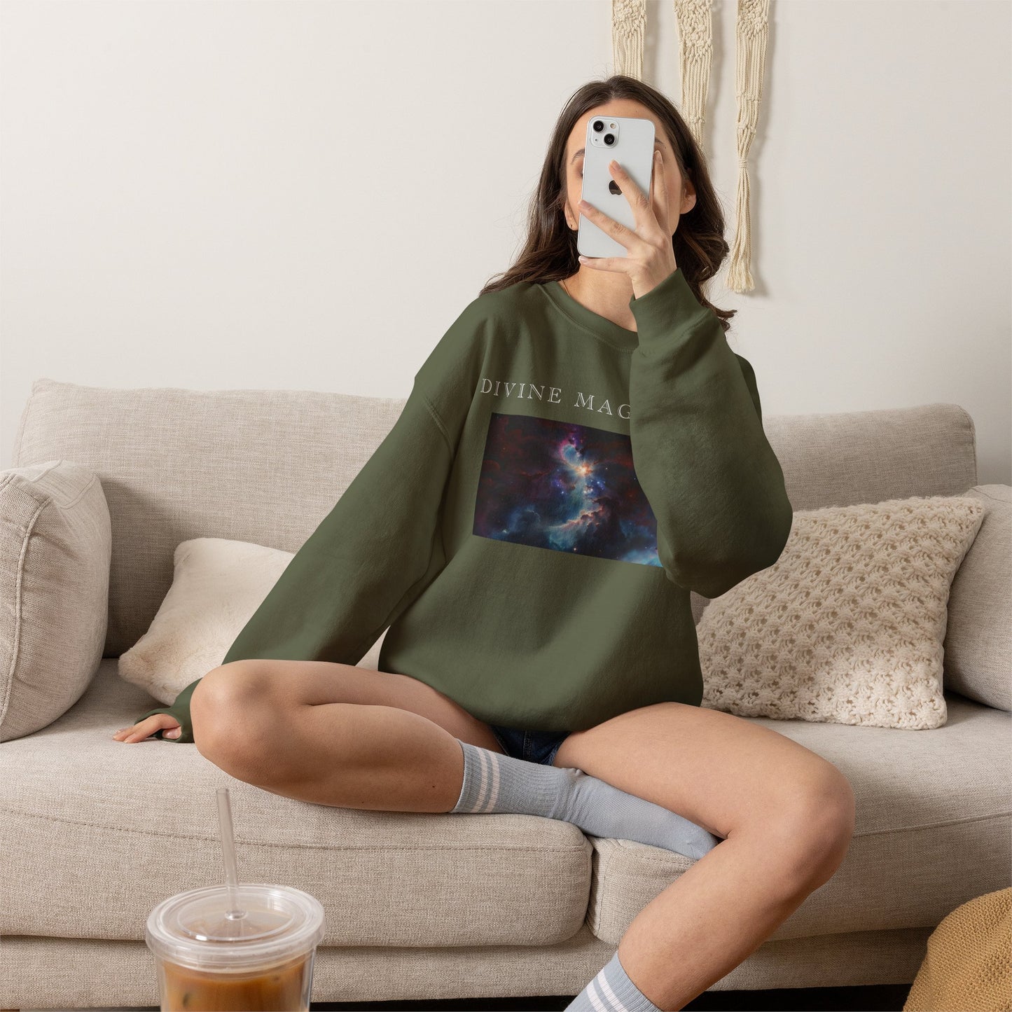 Sweatshirt - Universe 17