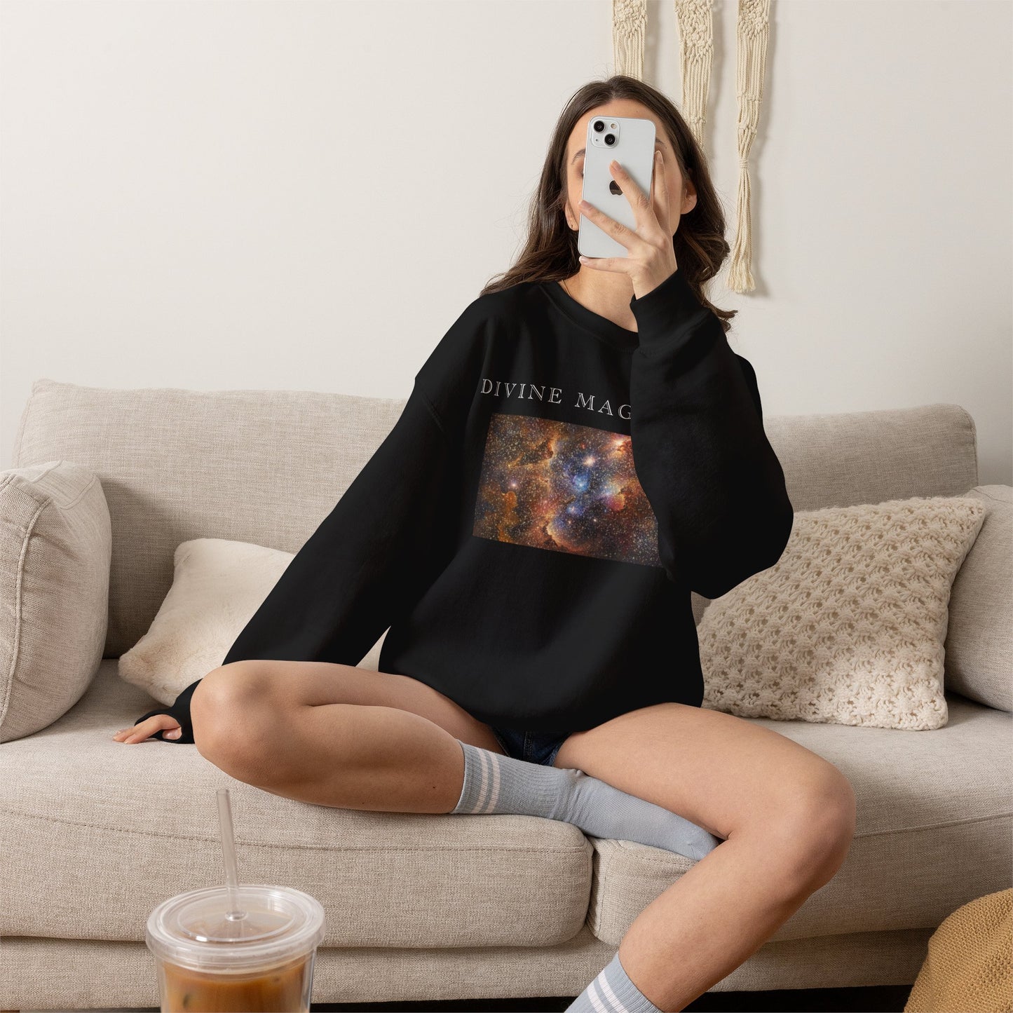 Sweatshirt - Universe 6