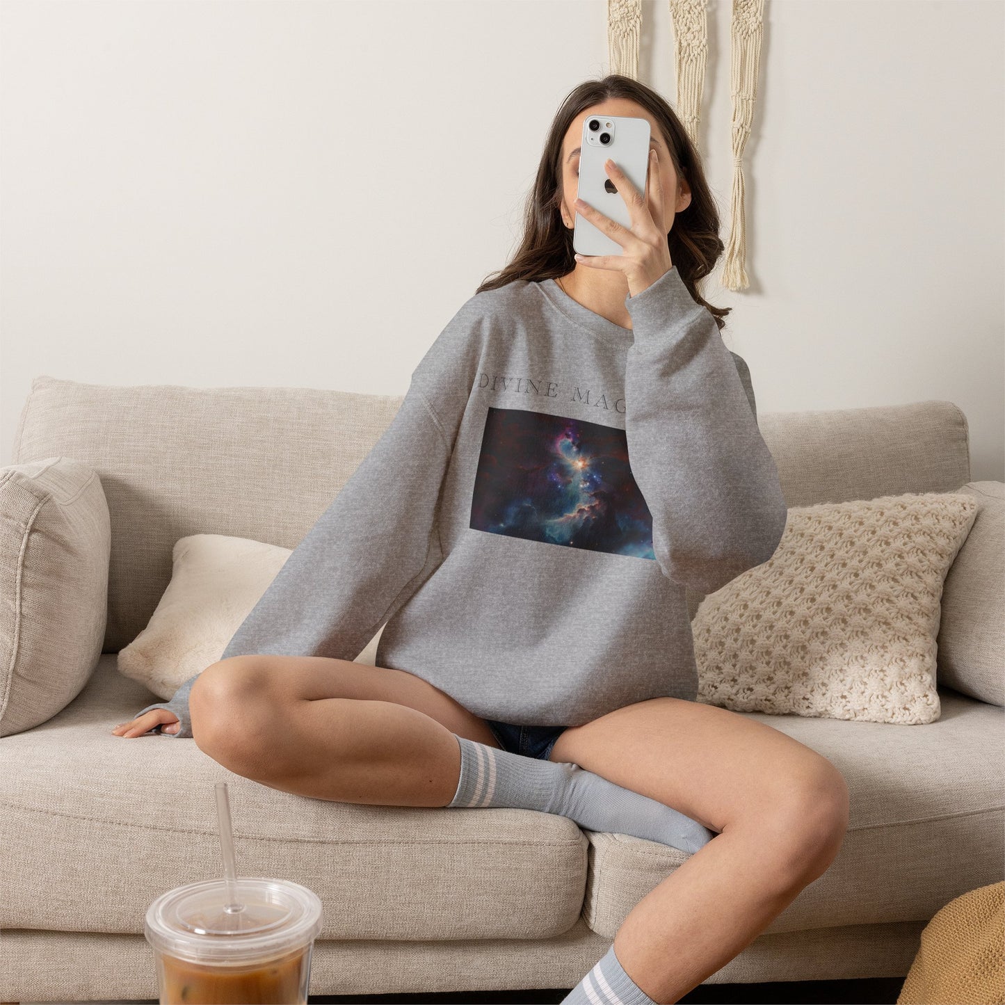 Sweatshirt - Universe 17
